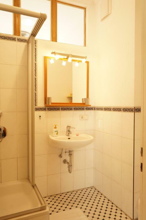Eigenart Appartement Berlin Exteriör bild